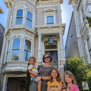 Meet your Posher, Sarah